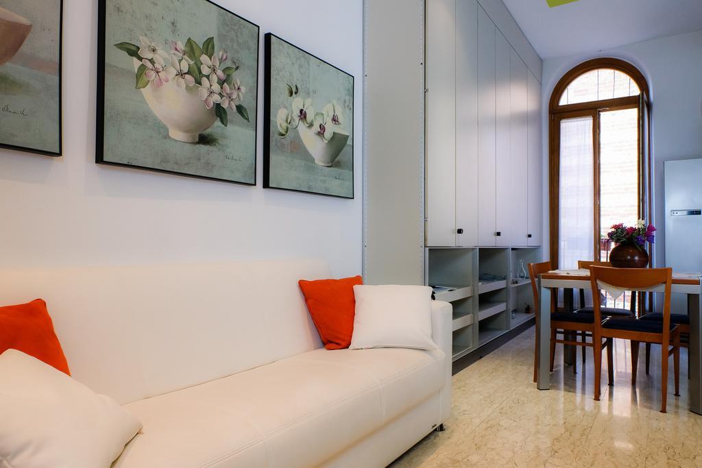 Apartament Deluxe Quattro Spade Vérone Extérieur photo