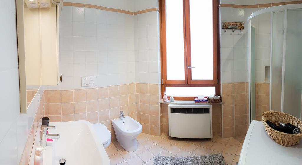 Apartament Deluxe Quattro Spade Vérone Extérieur photo